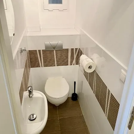 Good Spirit Of Bratislava Apartment Pressburg